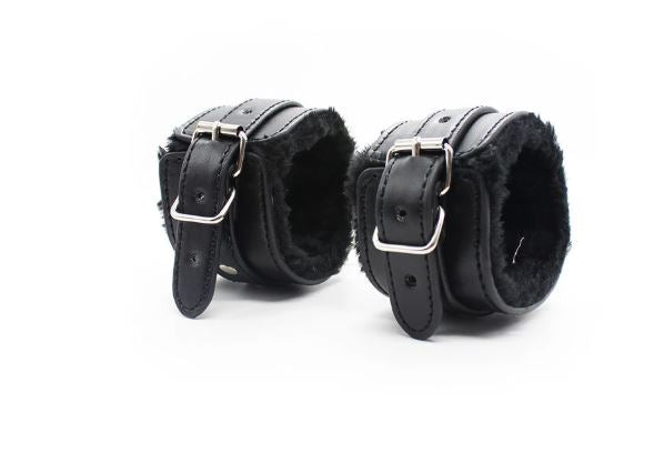 VSC Novelty - 10 Piece Bondage Kit