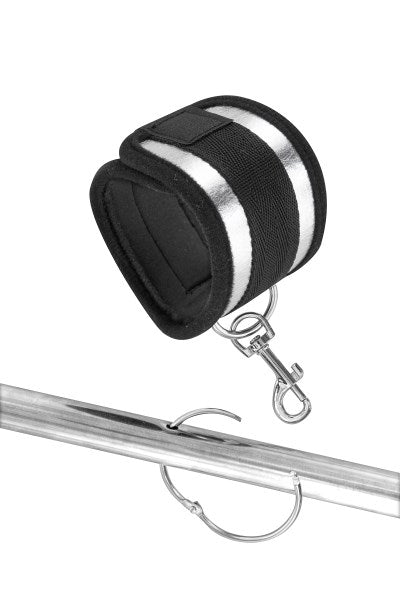 Fetish Tentation - Restraint Bar with 4 Cuffs - Black