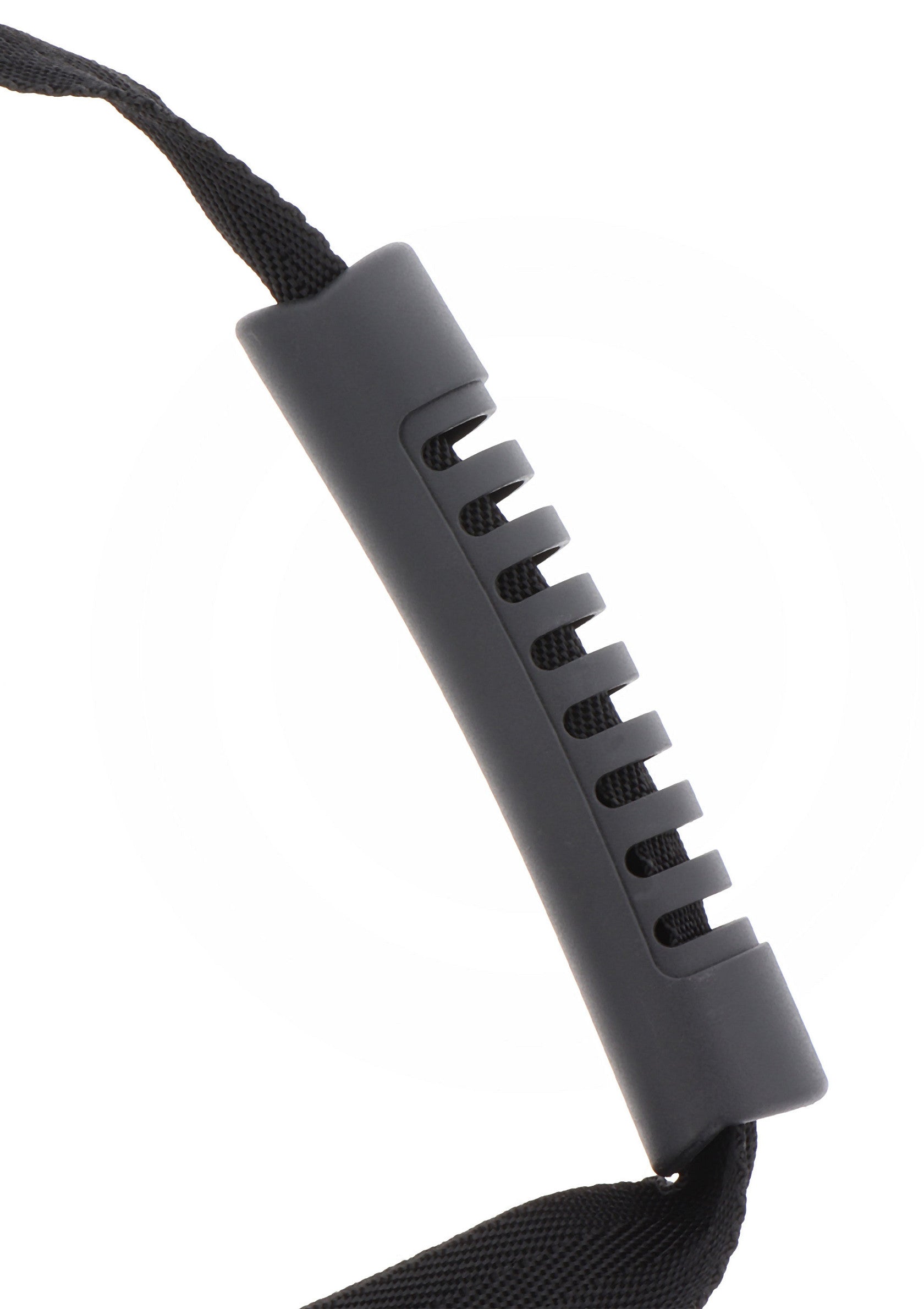 Black puppy-style strap