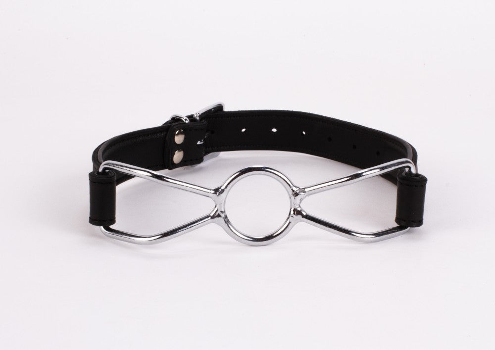 Soft calfskin upper and lambskin lining with black stainless steel mouthpiece