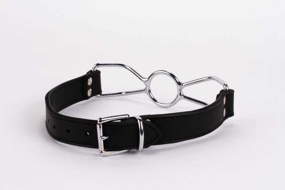 Soft calfskin upper and lambskin lining with black stainless steel mouthpiece