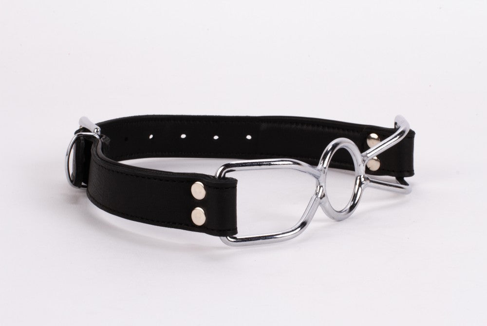 Soft calfskin upper and lambskin lining with black stainless steel mouthpiece