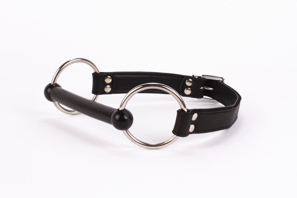 Soft calf leather upper and lambskin leather lining with black silicone mouthpiece