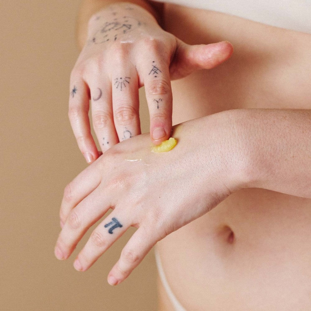 SOOTHING MOISTURIZING VULVA BALM