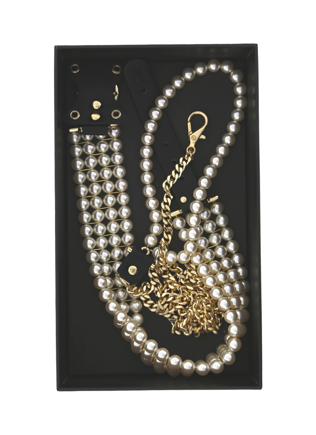 GUILTY PLEASURE GLOW-IN-THE-DARK PEARL LEASH AND COLLAR